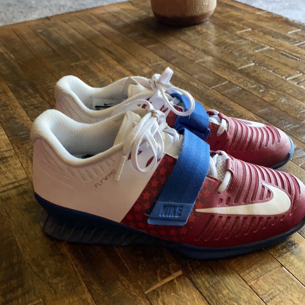 Nike Romaleos 3 lifters Women’s size 8